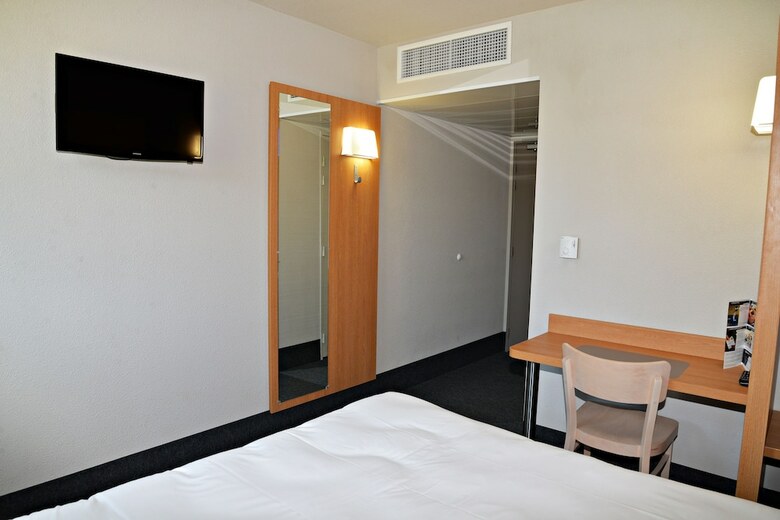 B&B Hotel Al�s - P�le M�canique