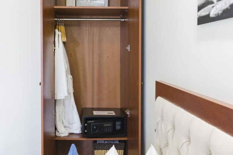 Apus Hotel