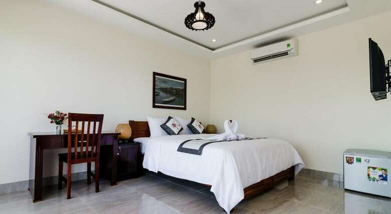 Bed & Breakfast The Moon River Homestay & Villa