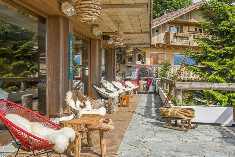 Les Roches Sweet Hotel & Spa