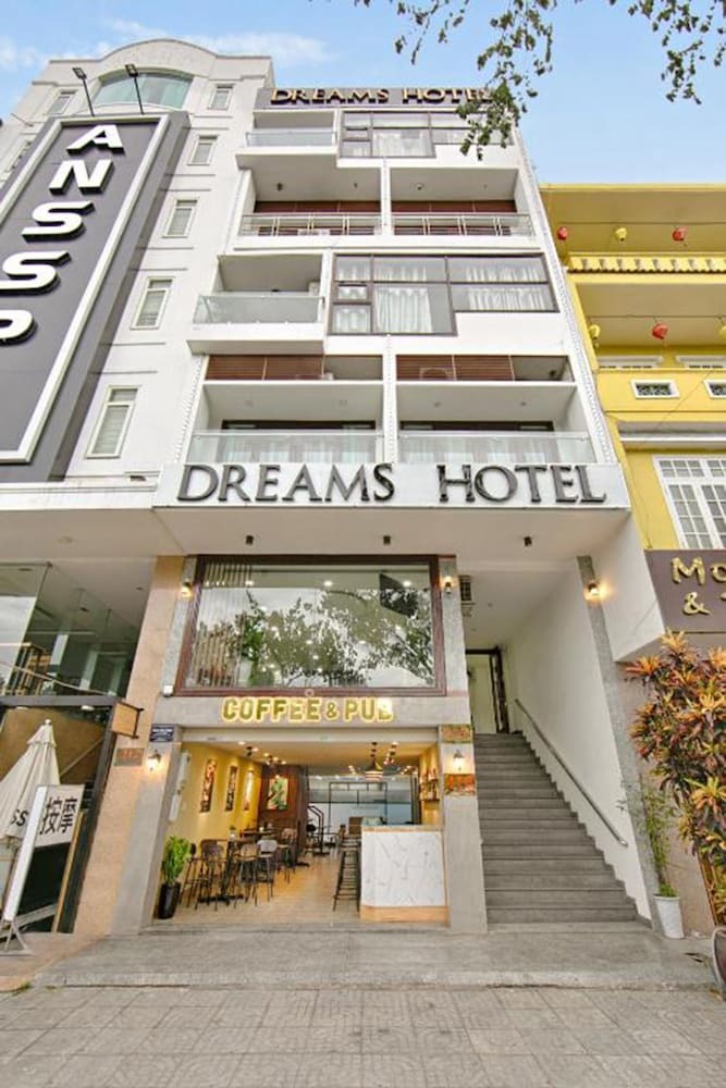 Dreams Hotel Danang