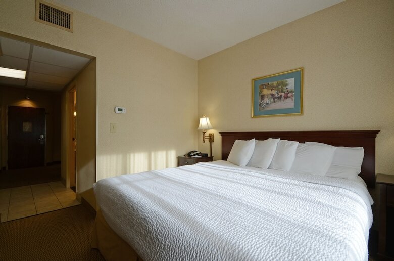 Hotel English Inn Of Charlottesville