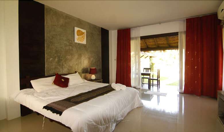 Nana Beach Hotel