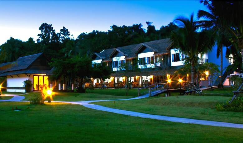 Nana Beach Hotel