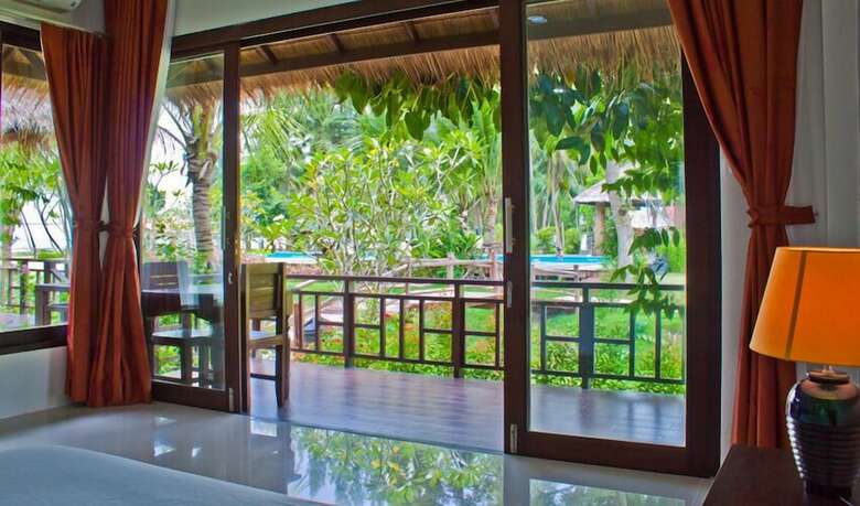 Nana Beach Hotel