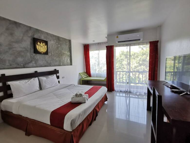 Nana Beach Hotel