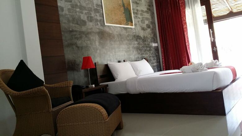 Nana Beach Hotel