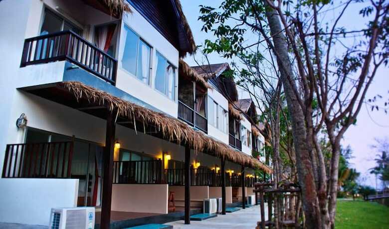 Nana Beach Hotel