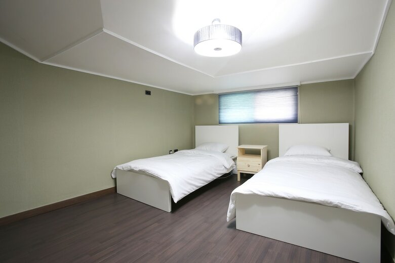 Hostal Dreamers Guesthouse - Hostel