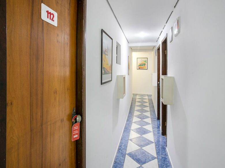 Oyo Vila Maria Hotel