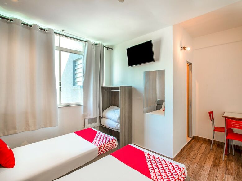 Oyo Vila Maria Hotel