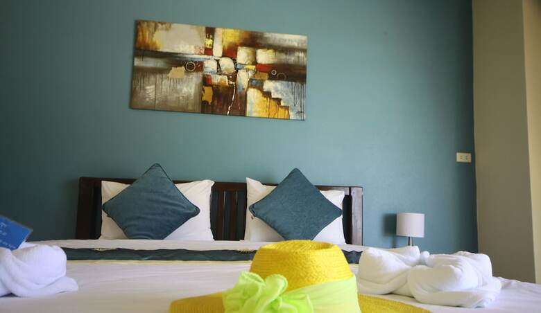 Saphli Villa Beach Resort