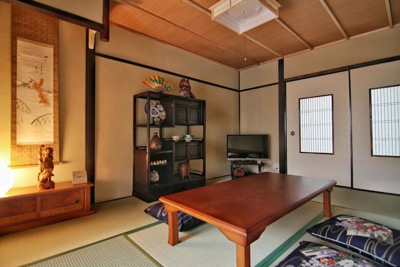 Apartamentos Kujo Stays