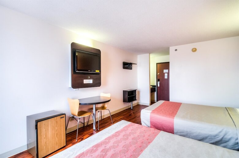 Motel 6 Chicago South-lansing