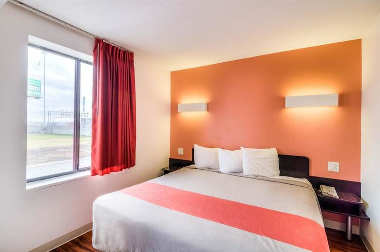 Motel 6 Chicago South-lansing