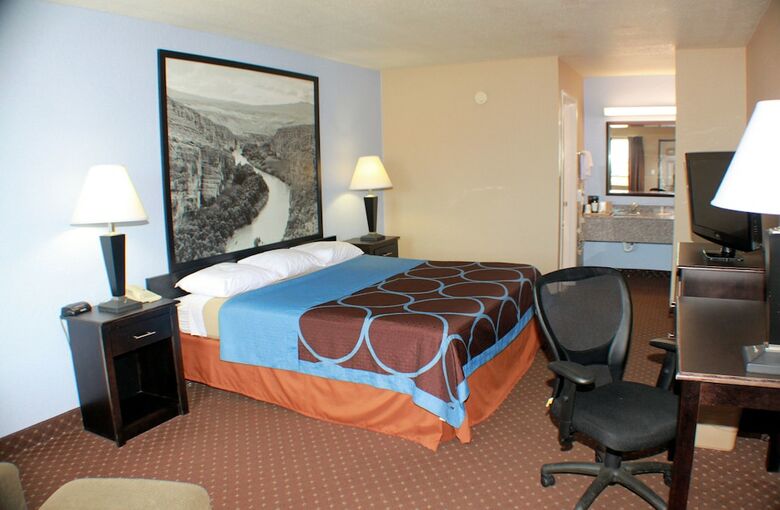 Motel Super 8 By Wyndham New Braunfels Tx