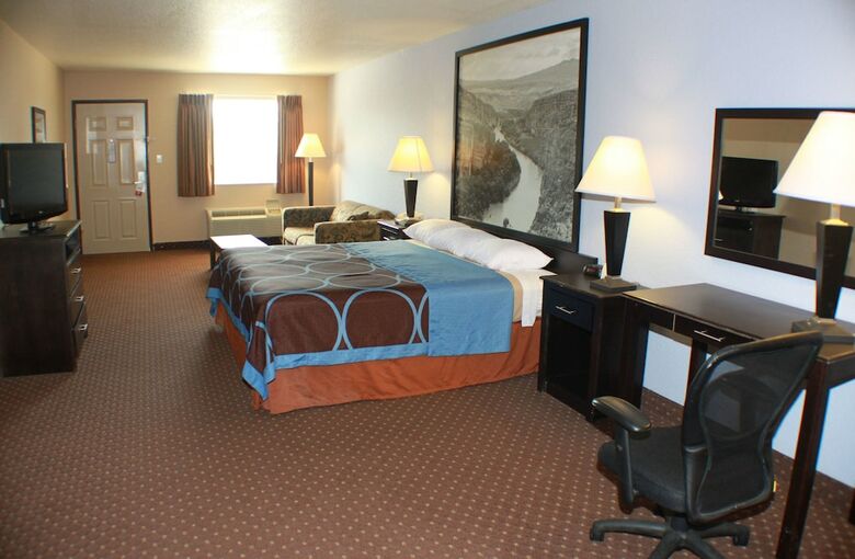 Motel Super 8 By Wyndham New Braunfels Tx