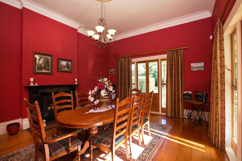 Posada Tairoa Lodge & Cottage