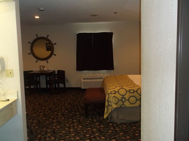 Motel Baymont By Wyndham Metropolis