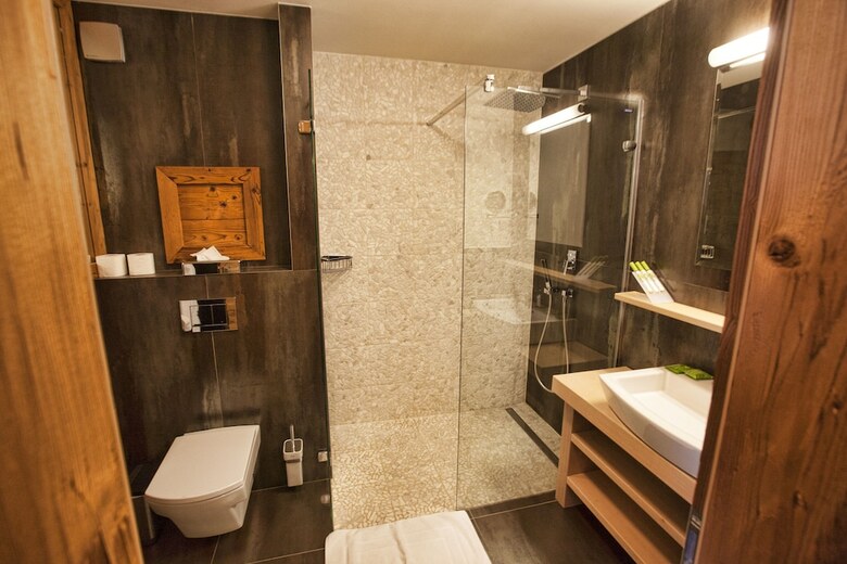 Aplend Hotel Kuku?ka A Rezidencie
