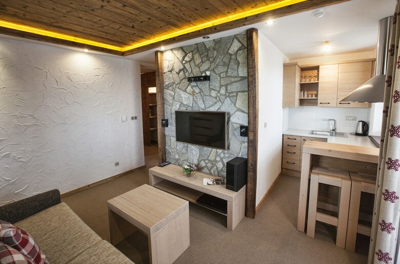 Aplend Hotel Kuku?ka A Rezidencie
