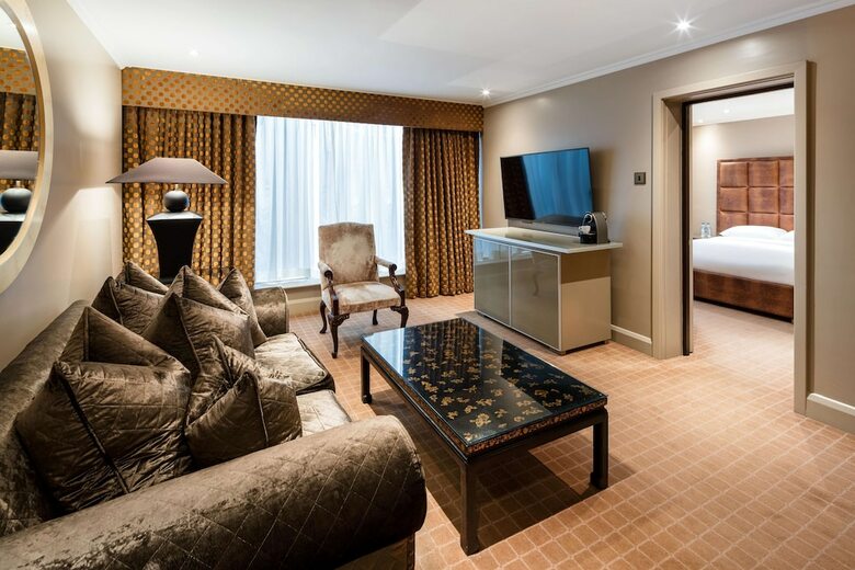 Radisson Blu Edwardian Heathrow Hotel