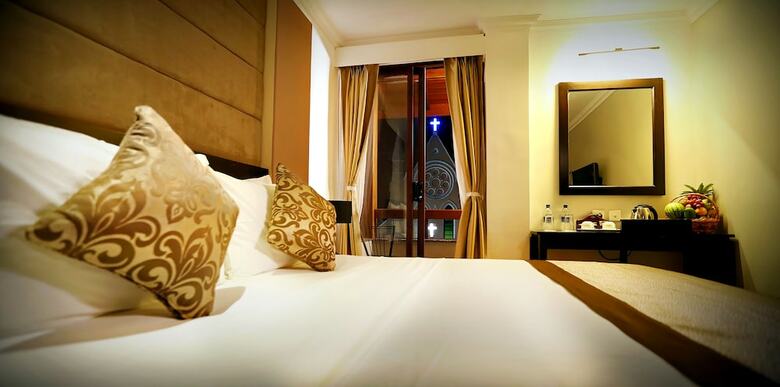 Kandy City Hotel By Earl's