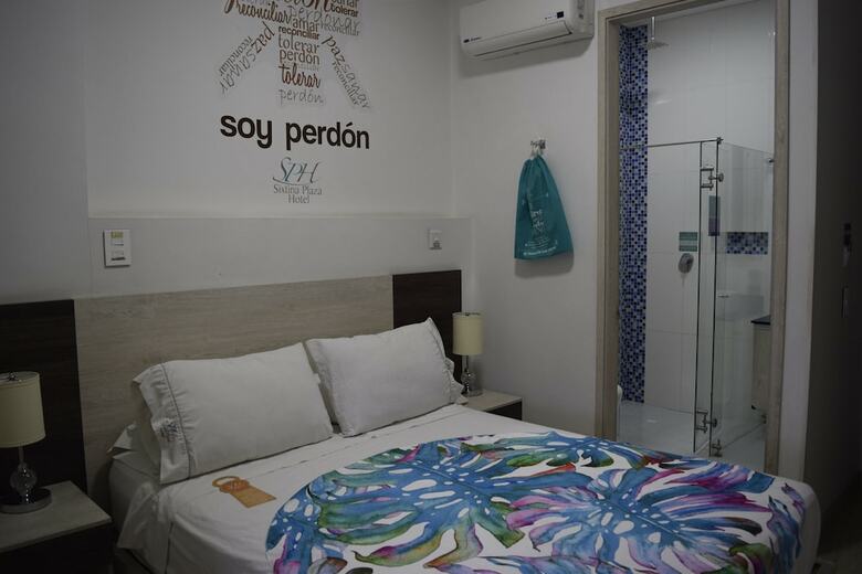 Sixtina Plaza Hotel