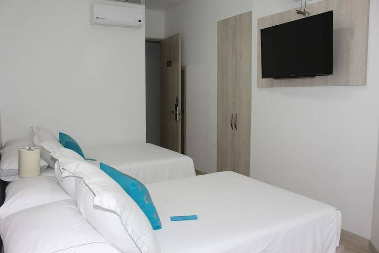Sixtina Plaza Hotel