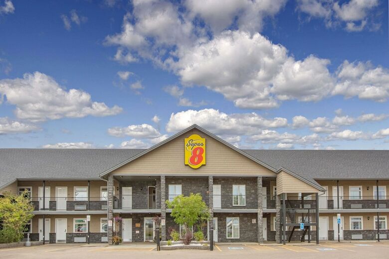 Hotel Super 8 Fort Mcmurray