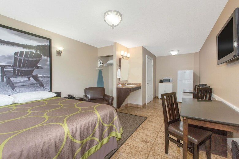 Hotel Super 8 Fort Mcmurray