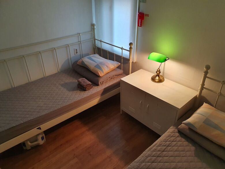 Hostal Blueboat Guesthouse Nampo - Hostel