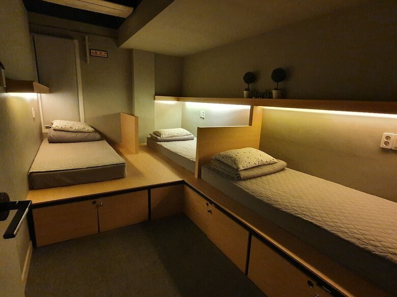 Hostal Blueboat Guesthouse Nampo - Hostel