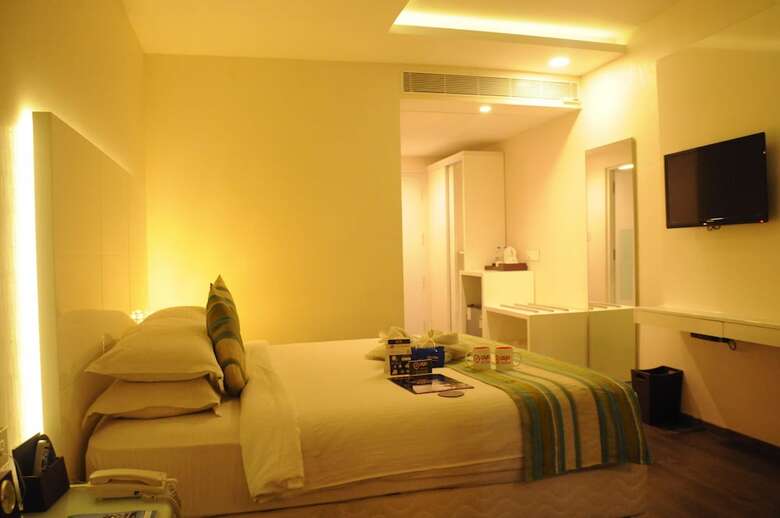 Capital O 1607 Hotel Alam Residency