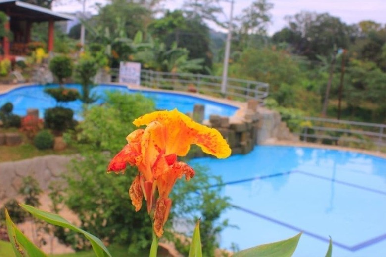 Apartamento Bakasyunan Resort Tanay