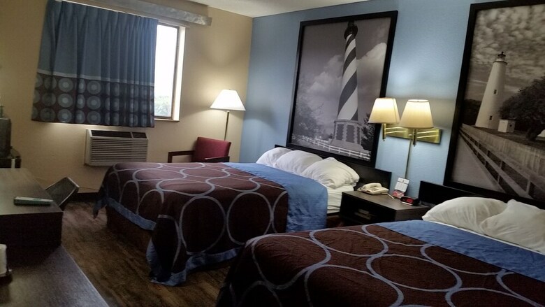 Motel Super 8 By Wyndham Greenville