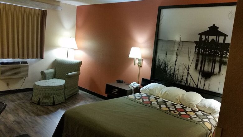 Motel Super 8 By Wyndham Greenville