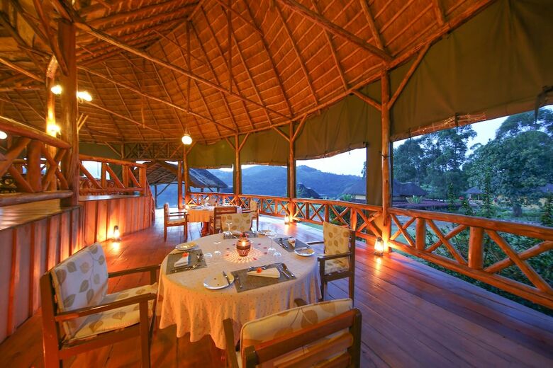 Posada Crater Safari Lodge