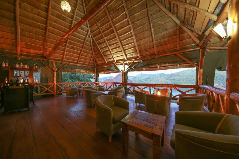 Posada Crater Safari Lodge