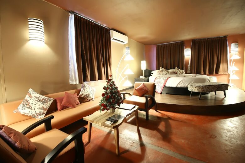 Hotel Seminyak Suites