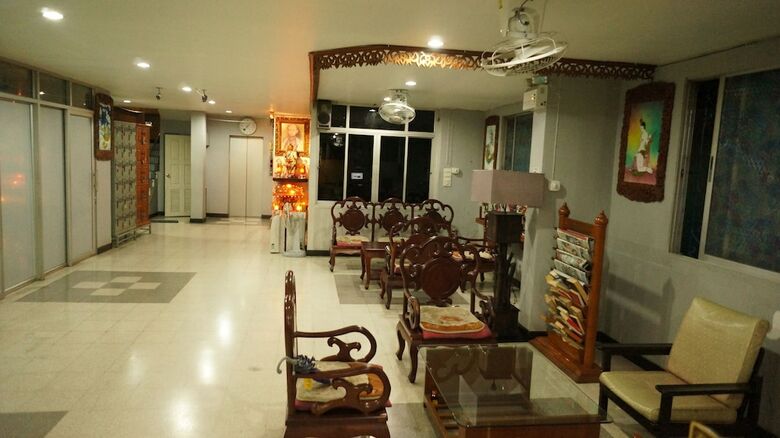 Apartamentos Naranya Mansion