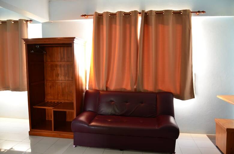 Apartamentos Naranya Mansion