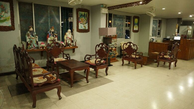 Apartamentos Naranya Mansion