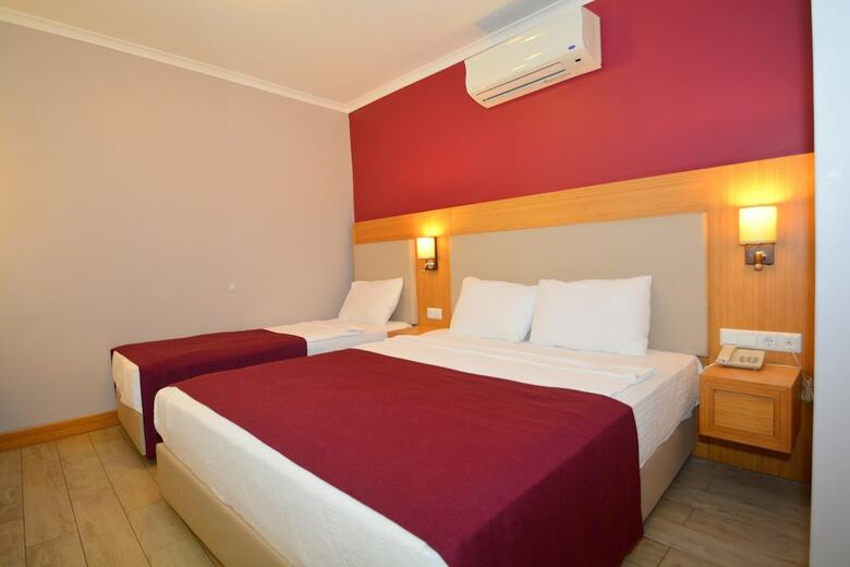 Hotel ?stank�y