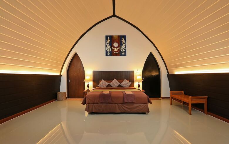 Hotel The Cove Phi Phi