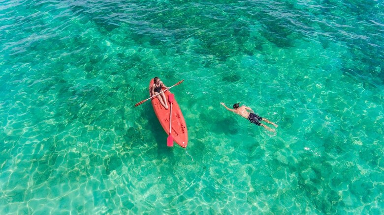Hotel The Cove Phi Phi