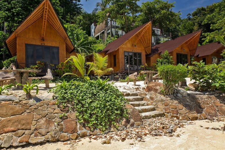 Hotel The Cove Phi Phi
