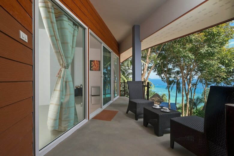 Hotel The Cove Phi Phi