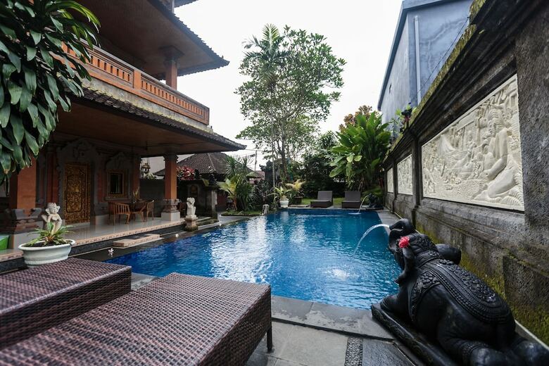 Hotel The Warji Bisma