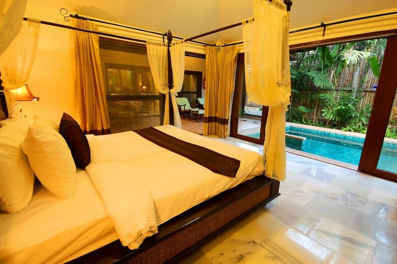 Napalai Pool Villa Resort